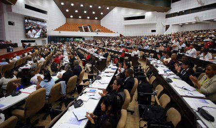 Sondersitzung des kubanischen Parlaments am 25. Mai