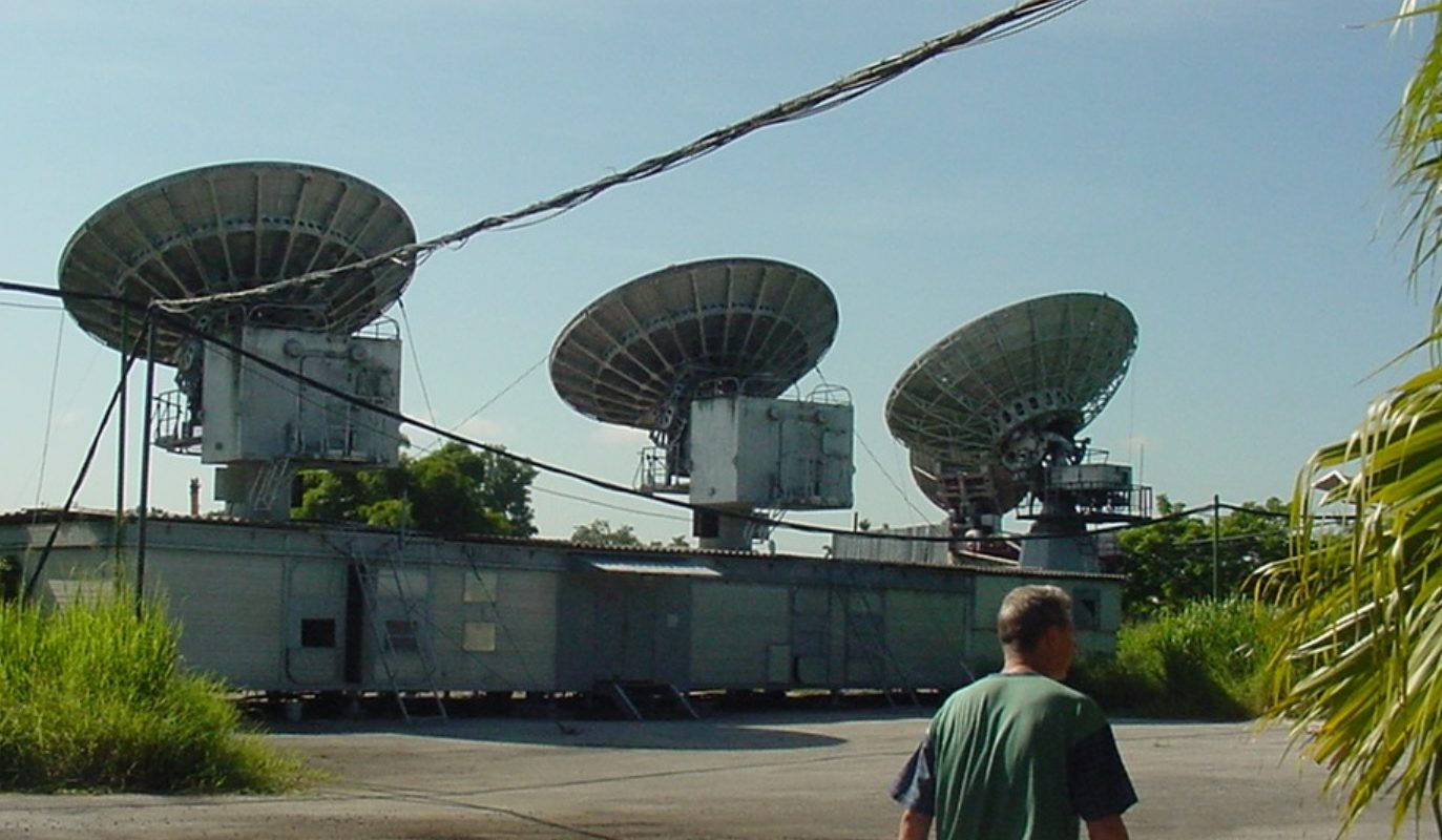 Antennen der ehemaligen sowjetischen Aufklärungsstation in Lourdes (Quelle: UCI)