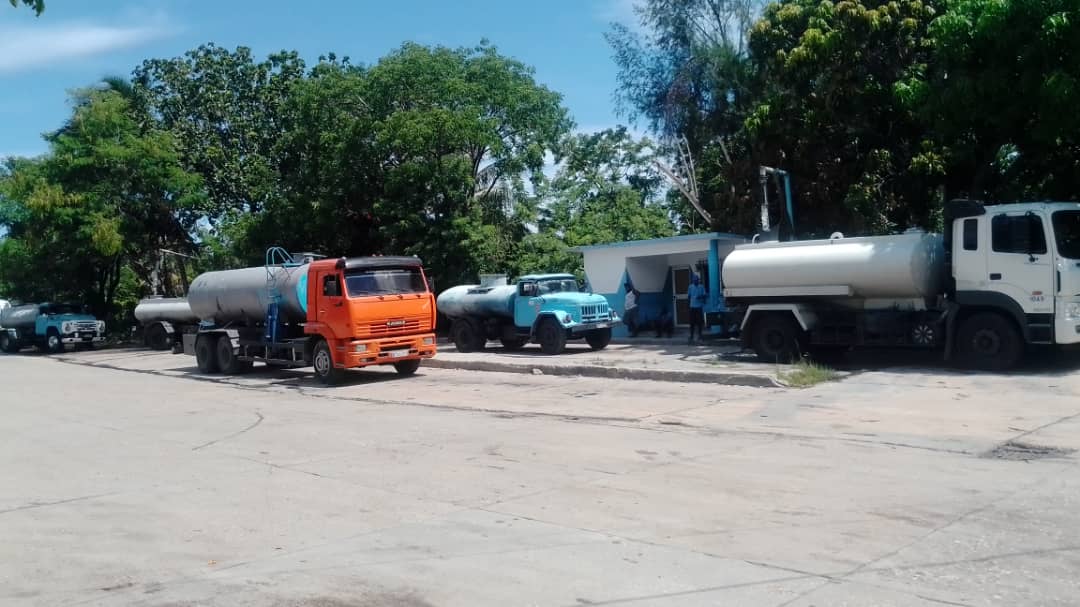 Teile Havannas werden derzeit über Tanklastwagen mit Wasser versorgt (Quelle: Gobierno Habana)