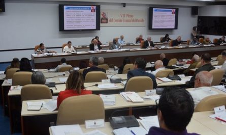 Plenum des ZK der PCC in Kuba